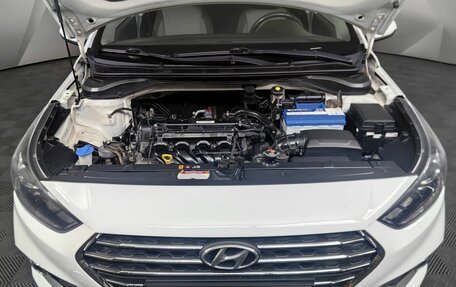 Hyundai Solaris II рестайлинг, 2018 год, 1 297 000 рублей, 11 фотография