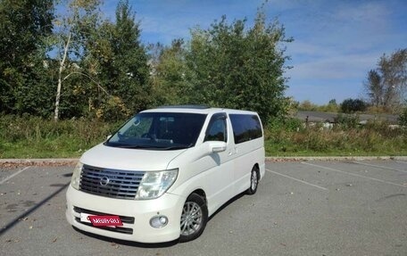 Nissan Elgrand III, 2005 год, 1 400 000 рублей, 3 фотография