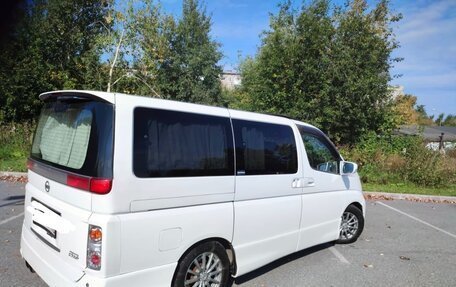 Nissan Elgrand III, 2005 год, 1 400 000 рублей, 20 фотография