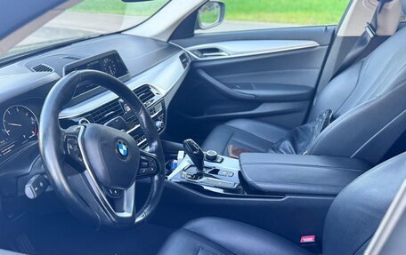 BMW 5 серия, 2019 год, 1 700 000 рублей, 4 фотография