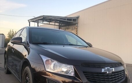 Chevrolet Cruze II, 2014 год, 895 000 рублей, 3 фотография