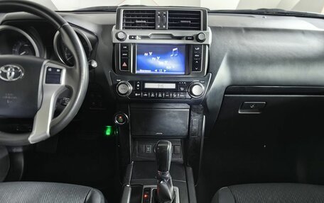 Toyota Land Cruiser Prado 150 рестайлинг 2, 2016 год, 2 797 000 рублей, 14 фотография