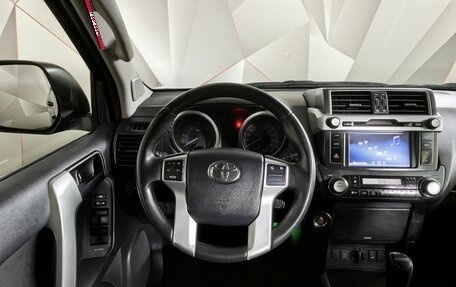 Toyota Land Cruiser Prado 150 рестайлинг 2, 2016 год, 2 797 000 рублей, 19 фотография