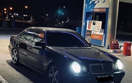 Mercedes-Benz E-Класс, 1997 год, 400 000 рублей, 1 фотография