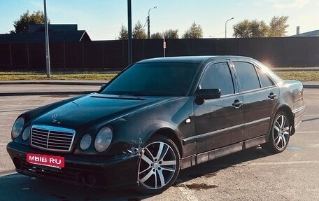 Mercedes-Benz E-Класс, 1997 год, 400 000 рублей, 12 фотография