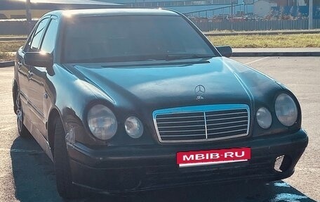 Mercedes-Benz E-Класс, 1997 год, 400 000 рублей, 13 фотография