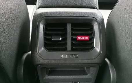 Volkswagen Tiguan II, 2020 год, 2 995 000 рублей, 26 фотография