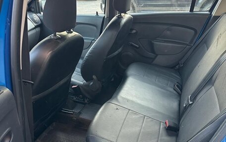 Renault Logan II, 2014 год, 380 000 рублей, 5 фотография