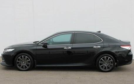 Toyota Camry, 2018 год, 2 199 000 рублей, 5 фотография