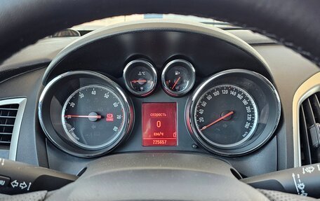 Opel Astra J, 2011 год, 649 000 рублей, 9 фотография