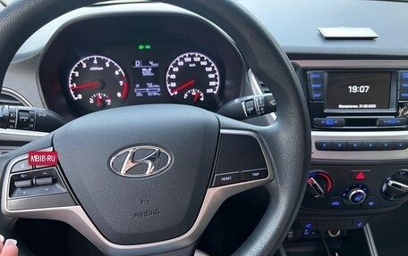 Hyundai Solaris II рестайлинг, 2018 год, 1 200 000 рублей, 9 фотография