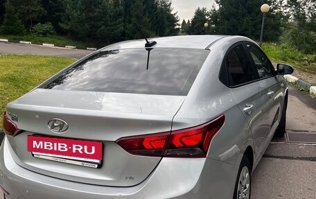Hyundai Solaris II рестайлинг, 2018 год, 1 200 000 рублей, 7 фотография