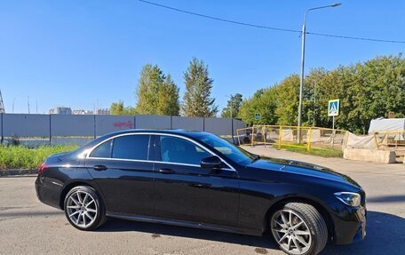 Mercedes-Benz E-Класс, 2021 год, 3 999 999 рублей, 15 фотография