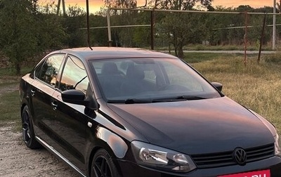 Volkswagen Polo VI (EU Market), 2012 год, 800 000 рублей, 1 фотография