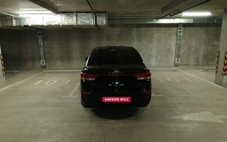 KIA Rio IV, 2018 год, 1 210 000 рублей, 1 фотография