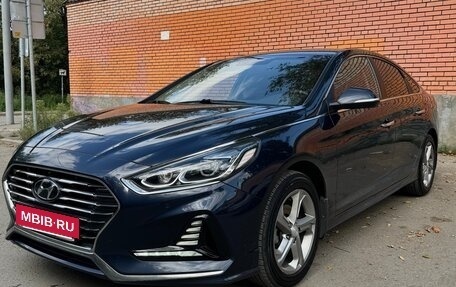 Hyundai Sonata VII, 2018 год, 1 950 000 рублей, 3 фотография