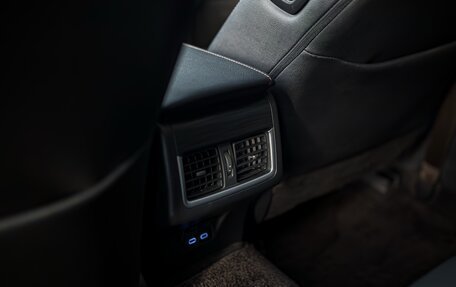 Toyota Camry, 2023 год, 3 498 000 рублей, 9 фотография
