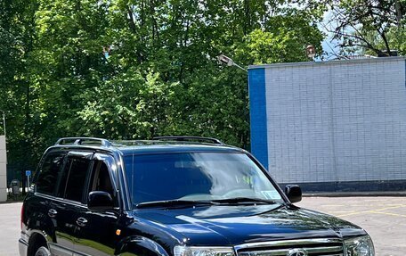 Toyota Land Cruiser 100 рестайлинг 2, 2007 год, 2 350 000 рублей, 4 фотография