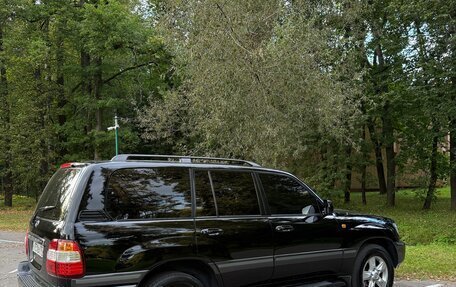 Toyota Land Cruiser 100 рестайлинг 2, 2007 год, 2 350 000 рублей, 15 фотография