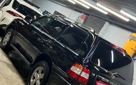 Toyota Land Cruiser 100 рестайлинг 2, 2007 год, 2 350 000 рублей, 7 фотография