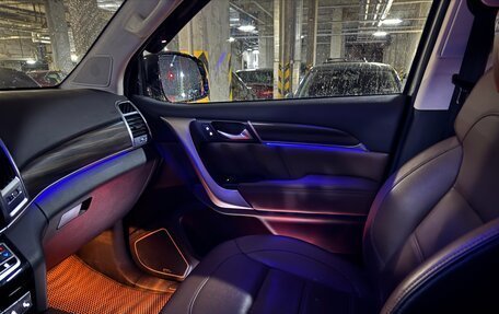 Haval H9 I рестайлинг, 2021 год, 2 500 000 рублей, 17 фотография