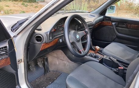 BMW 5 серия, 1989 год, 350 000 рублей, 17 фотография