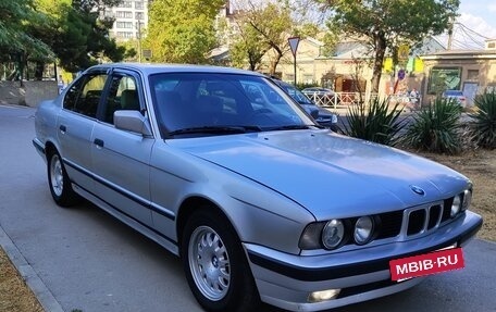 BMW 5 серия, 1989 год, 350 000 рублей, 3 фотография