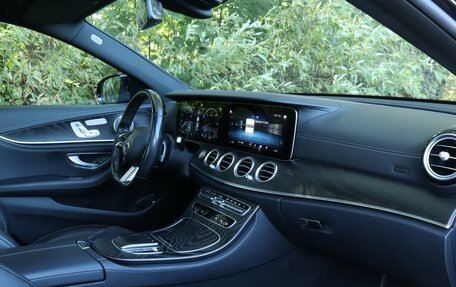 Mercedes-Benz E-Класс, 2021 год, 5 980 000 рублей, 9 фотография