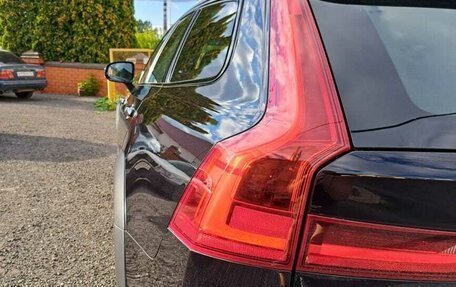 Volvo V90 Cross Country I рестайлинг, 2018 год, 3 490 000 рублей, 7 фотография