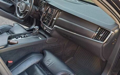 Volvo V90 Cross Country I рестайлинг, 2018 год, 3 490 000 рублей, 19 фотография