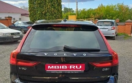 Volvo V90 Cross Country I рестайлинг, 2018 год, 3 490 000 рублей, 5 фотография