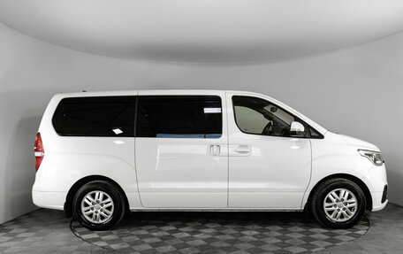 Hyundai H-1 II рестайлинг, 2018 год, 2 749 000 рублей, 4 фотография