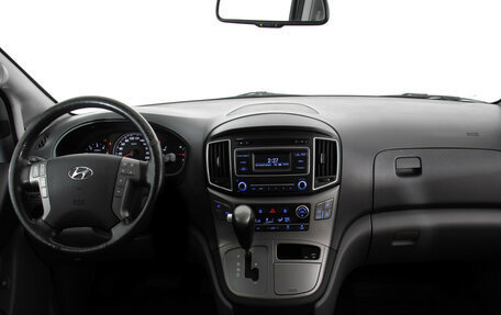 Hyundai H-1 II рестайлинг, 2018 год, 2 749 000 рублей, 8 фотография