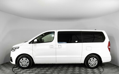 Hyundai H-1 II рестайлинг, 2018 год, 2 749 000 рублей, 7 фотография