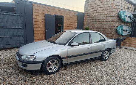 Opel Omega B, 1995 год, 160 000 рублей, 3 фотография