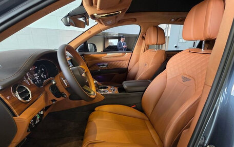 Bentley Bentayga I, 2023 год, 20 877 412 рублей, 10 фотография