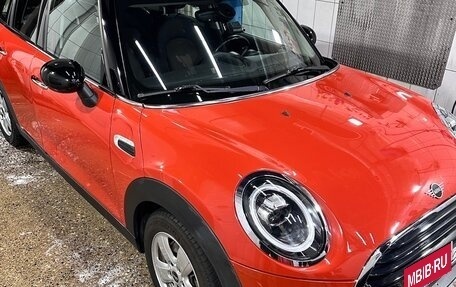 MINI Hatch, 2019 год, 2 300 000 рублей, 3 фотография