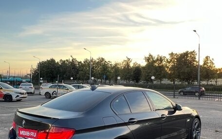 BMW 5 серия, 2010 год, 1 640 000 рублей, 3 фотография