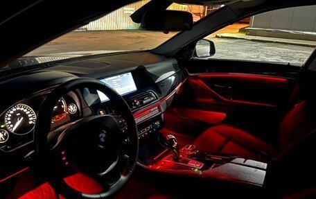 BMW 5 серия, 2010 год, 1 640 000 рублей, 18 фотография