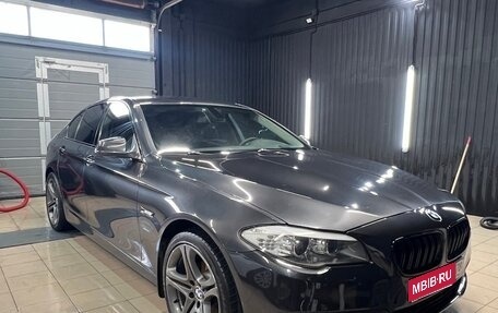 BMW 5 серия, 2010 год, 1 640 000 рублей, 10 фотография