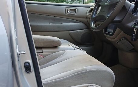 Toyota Vista V30, 2003 год, 480 000 рублей, 34 фотография
