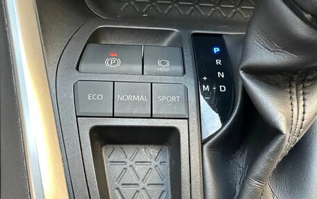 Toyota RAV4, 2021 год, 2 580 998 рублей, 13 фотография