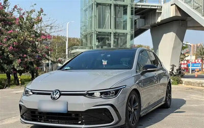 Volkswagen Golf VIII, 2022 год, 1 800 777 рублей, 1 фотография