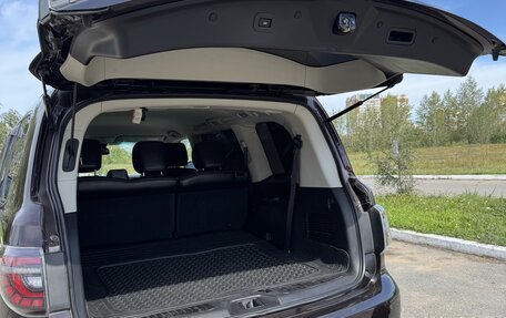 Nissan Patrol, 2011 год, 2 300 000 рублей, 13 фотография