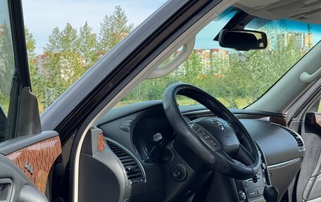 Nissan Patrol, 2011 год, 2 300 000 рублей, 21 фотография