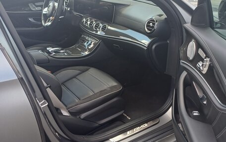 Mercedes-Benz E-Класс AMG, 2018 год, 8 500 000 рублей, 16 фотография