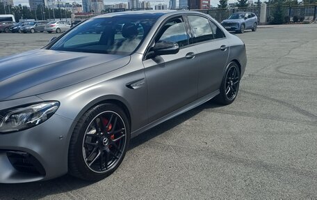 Mercedes-Benz E-Класс AMG, 2018 год, 8 500 000 рублей, 7 фотография