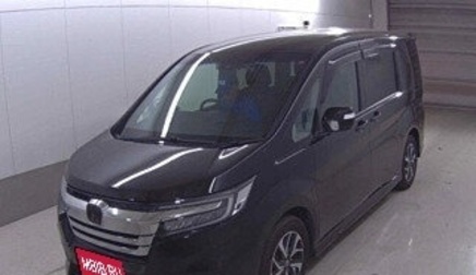 Honda Stepwgn IV, 2018 год, 1 850 000 рублей, 1 фотография