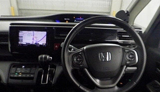 Honda Stepwgn IV, 2018 год, 1 850 000 рублей, 4 фотография
