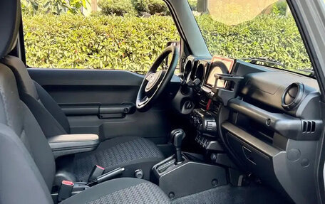Suzuki Jimny, 2025 год, 3 743 000 рублей, 16 фотография